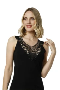 Likra ve Dantel Kombinasyonuyla Kadın Atlet - Tarzınızı Tamamlayın-2478